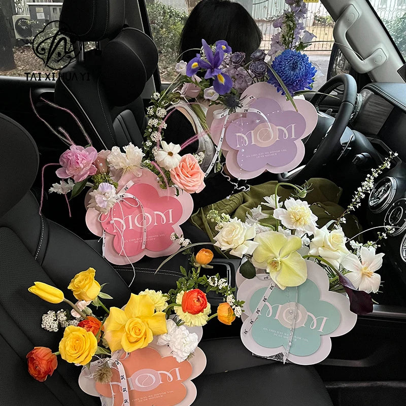 3D Floral Handheld Gift with Folding Flower Box for Cosmetic Packaging on Mother's Day
