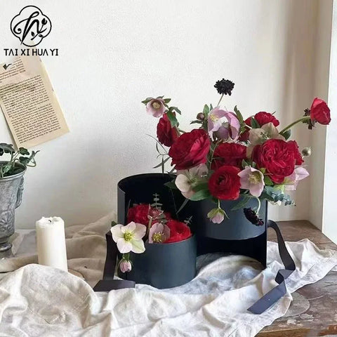 Elegant Luxurious Cardboard Recycling Box Sturdy Rose Floral Patterned Gift Packaging Made Coated Paper Cylinder Shape Vanishing