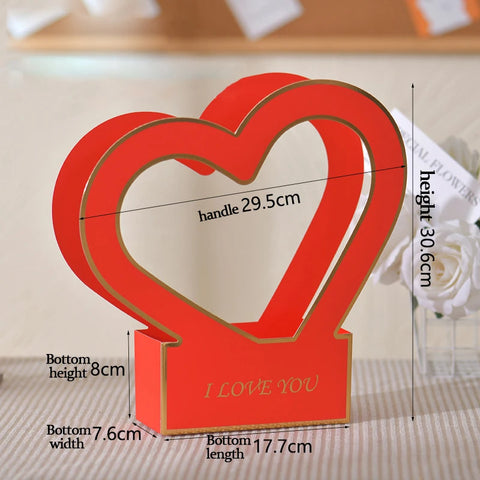 Luxury Gold Stamping Heart-Shaped Gift Boxes with Handle Offset Printing for Bouquets and Gifts