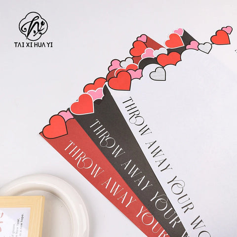 Heart-shaped Flower Wrapping Paper Double-sided PE Coating Antistatic for Valentine's Day Art Paper Packaging