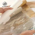 Single-Sided Coated Honeycomb Paper Packaging for Fresh Flower Bouquets Elegant Mesh Lining