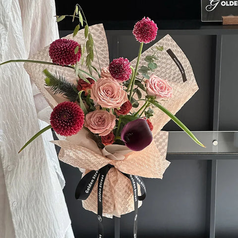 Wholesale DIY Single-Sided Coating Waterproof Flower Paper for Bouquet Packaging and Valentine's Rose Gifts