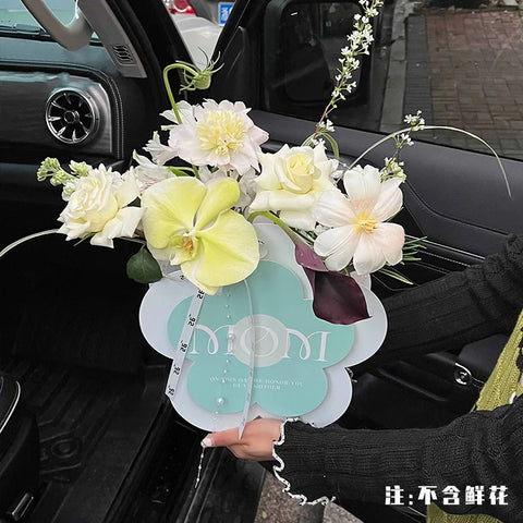 3D Floral Handheld Gift with Folding Flower Box for Cosmetic Packaging on Mother's Day