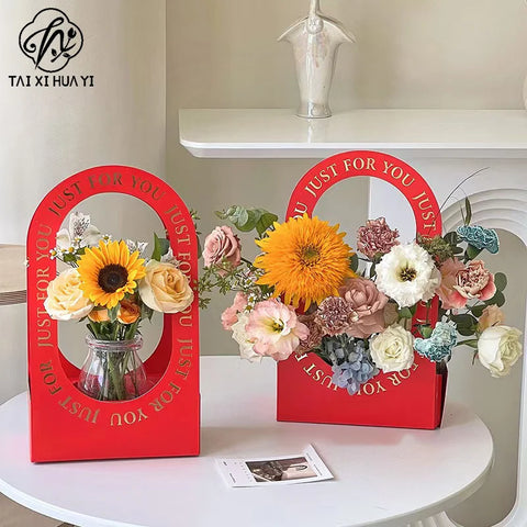 Classic Art Paper Simple Flower Arrangement DIY Bouquet Gift Box Handled Flower Basket with Classic Style