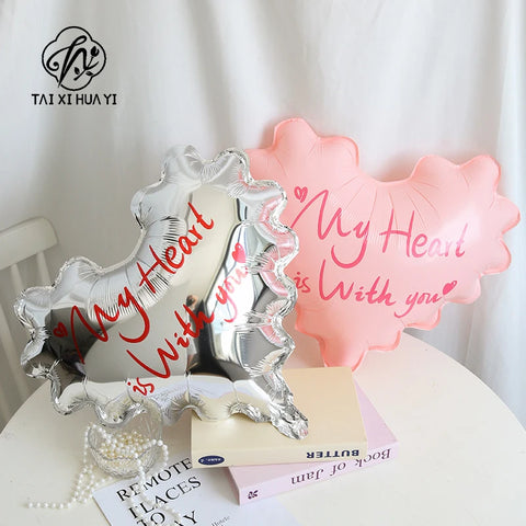 Waterproof Heart-Shaped Balloon for Valentine's Day Wave Floral Resin Paper Packaging Bouquet for Flowers