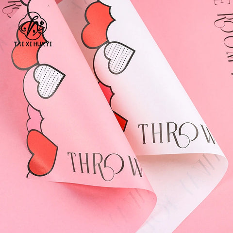 Heart-shaped Flower Wrapping Paper Double-sided PE Coating Antistatic for Valentine's Day Art Paper Packaging