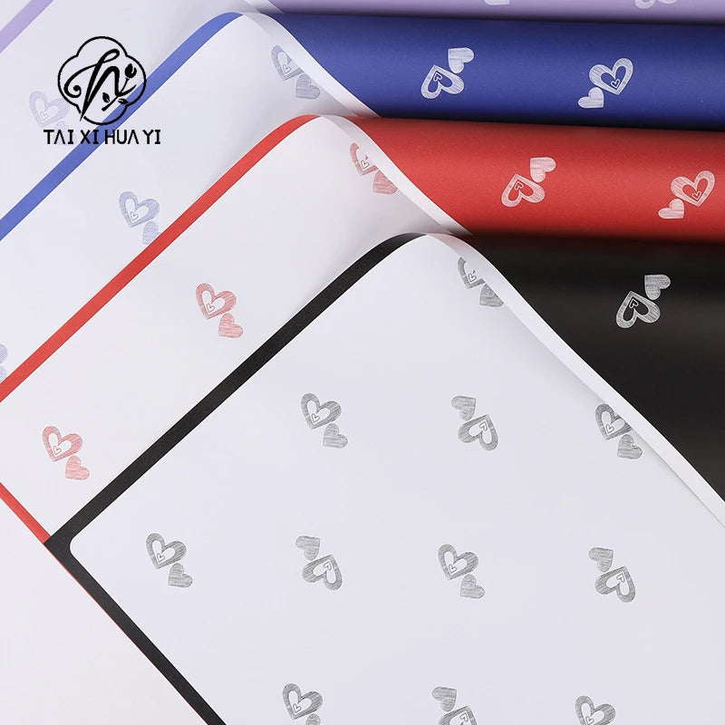 Happy Valentine's Day Waterproof Heart Flower Design Wrapping Paper Simple Bouquet Gift Packaging with PE Coating รูปสินค้าหลัก