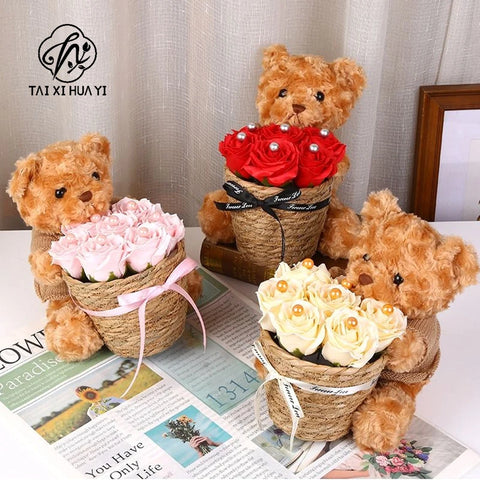 Circular Woven Grass Flower Basket Eco-Friendly Natural Materials Hugging Bucket for Flower Shop Use Packaging Printing Product