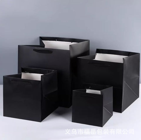 Cross-border kraft paper bag small gift bag flower tote bag cake packaging bag clothing oversized gift bag wholesale