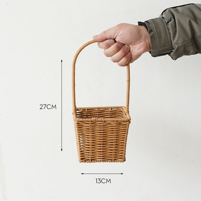 Gift box woven flower basket handmade straw basket outdoor camping home decoration teacher's day gift box