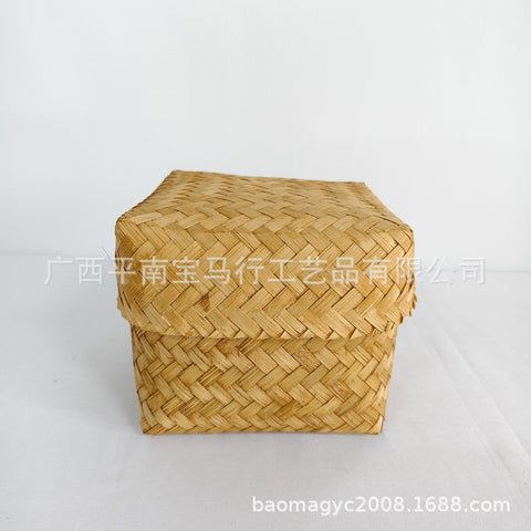 Factory bamboo weaving gift boxes, bamboo boxes, wedding candy boxes, candy baskets, souvenir gift packaging boxes, folk crafts, covered bamboo
