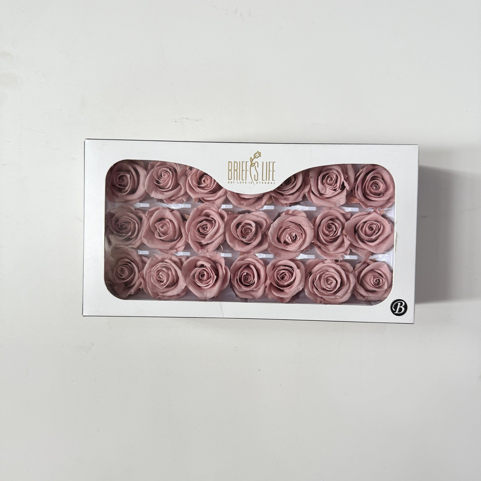 Flower directly from the manufacturer Yunnan Baohua rose head newcomers must buy eternal flower rose B grade 2-3cm flower head