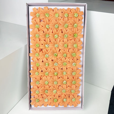 Valentine's Day bouquet gift box packaging materials wholesale, chamomile soap flower head materials wholesale factory direct sales