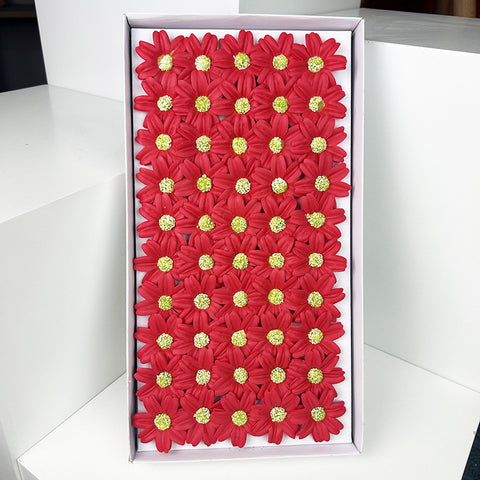 Valentine's Day bouquet gift box packaging materials wholesale, chamomile soap flower head materials wholesale factory direct sales