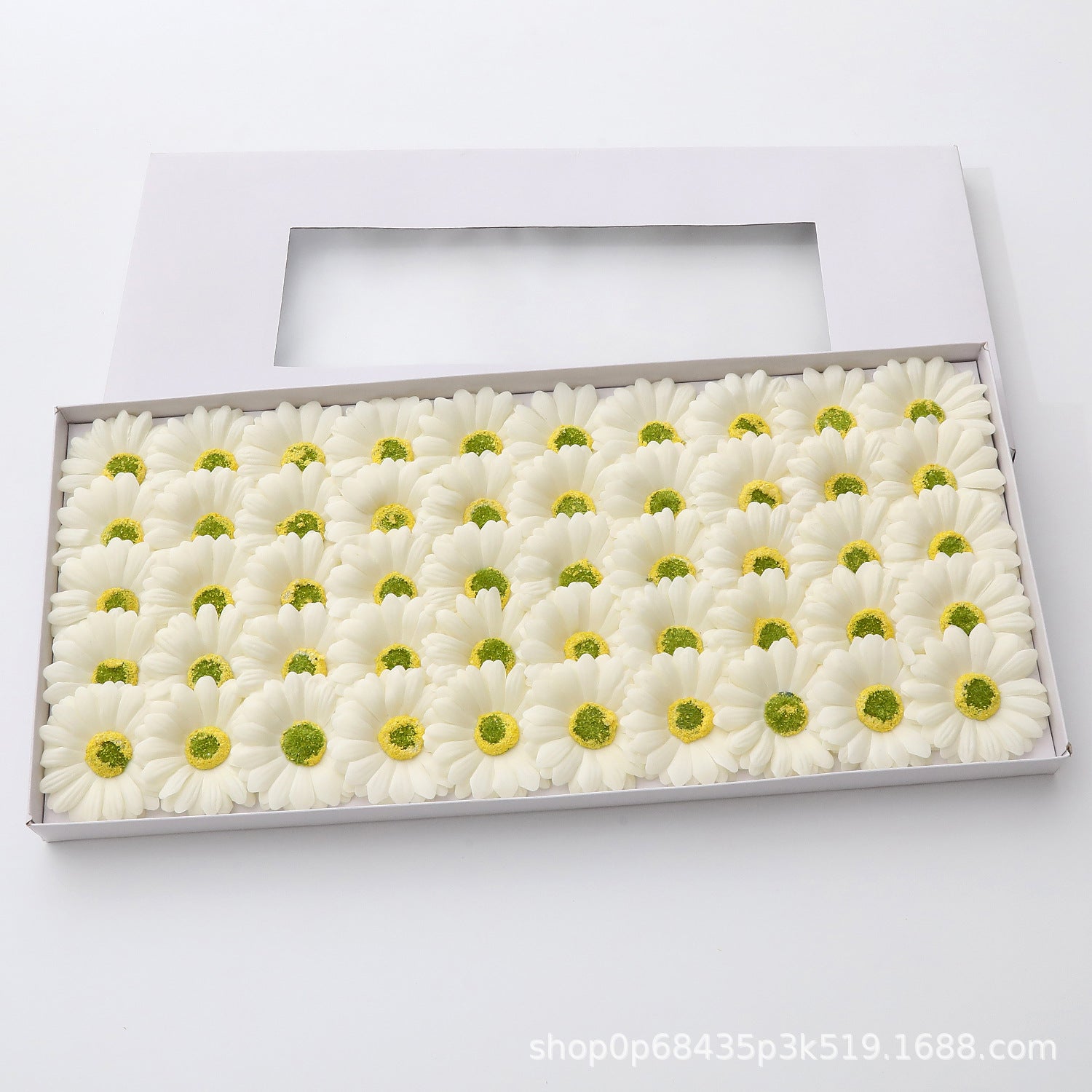 Christmas big daisy soap flower head daylight chrysanthemum bouquet gift box decoration simulation DIY material flower material wholesale