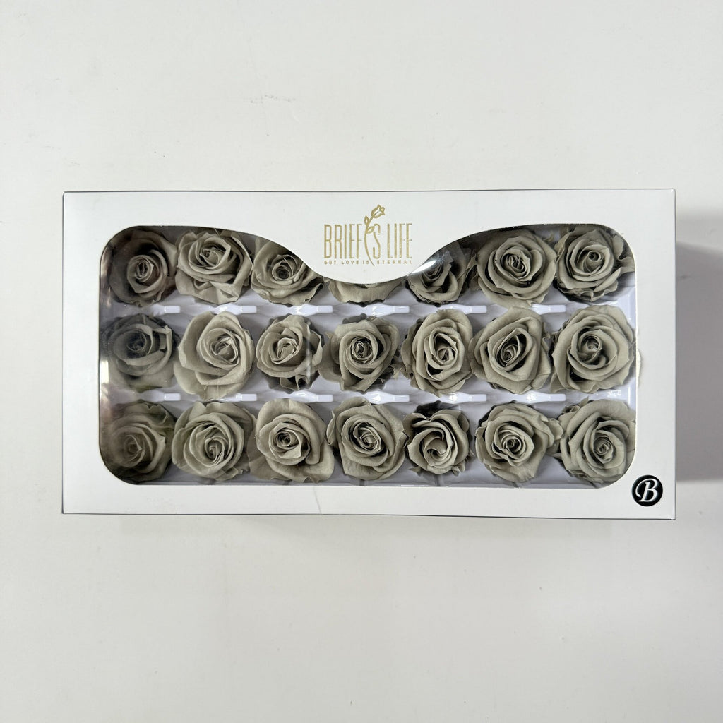 Flower directly from the manufacturer Yunnan Baohua rose head newcomers must buy eternal flower rose B grade 2-3cm flower head