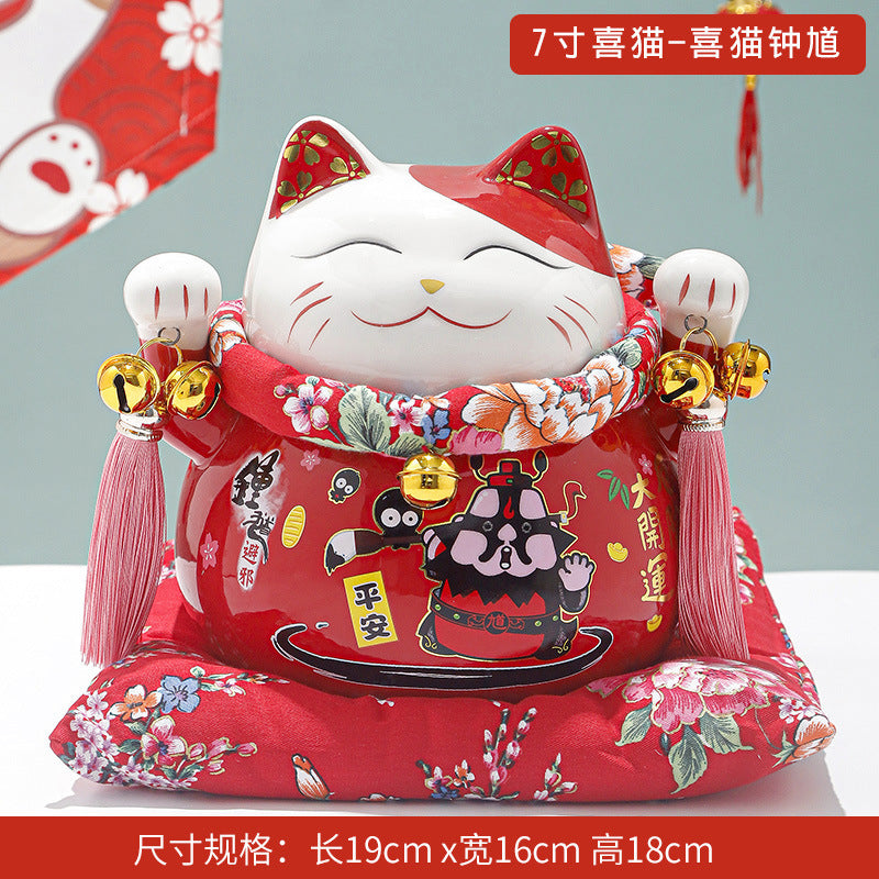 Lucky Cat Ceramic Home Ornament Creative Japanese-style Fortune Cat Small Pocket Store Opening Event Gift Wholesale