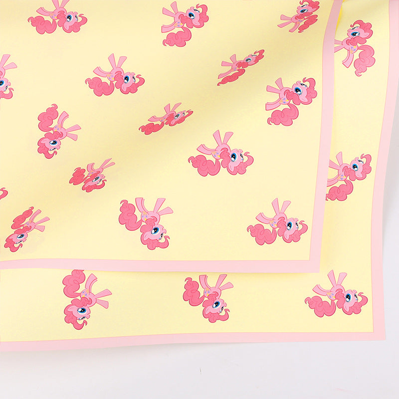 Cross-border hot-selling cartoon pony Baoli Ouya paper thickened waterproof flower flower paper pony head flower packaging material