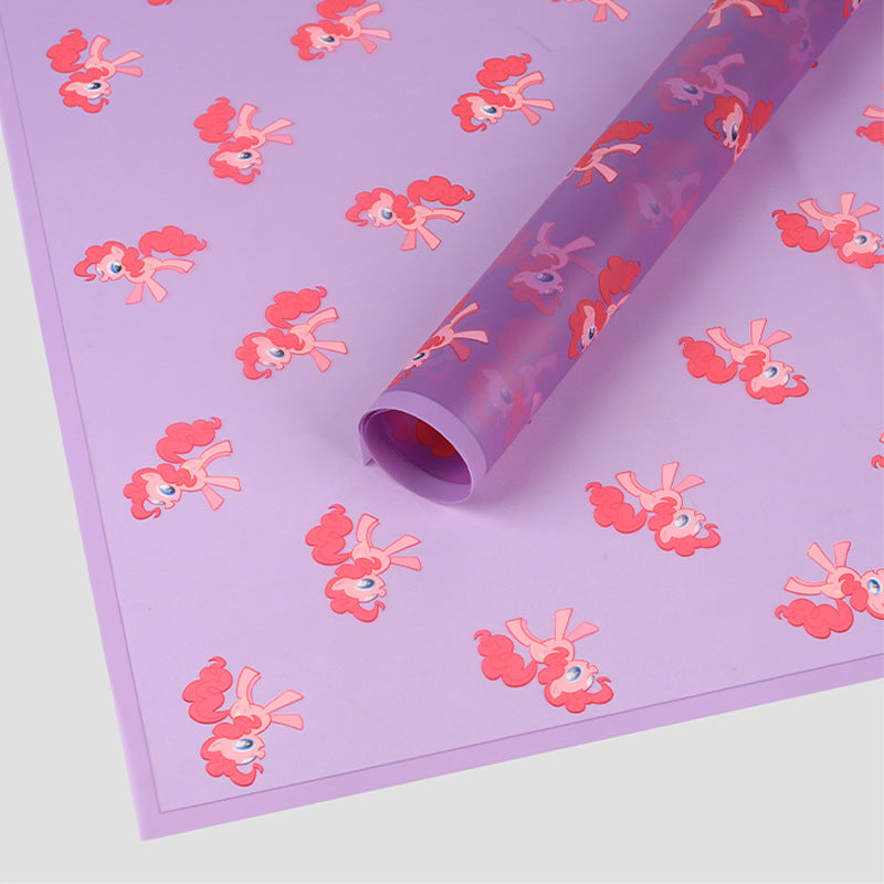 Cross-border hot-selling cartoon pony Baoli Ouya paper thickened waterproof flower flower paper pony head flower packaging material