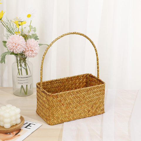 Nordic style seaweed woven basket wedding candy shop souvenir hand-held basket storage flower basket wedding must