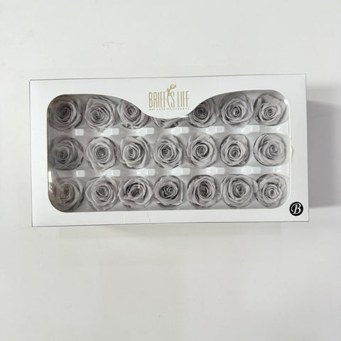 Flower directly from the manufacturer Yunnan Baohua rose head newcomers must buy eternal flower rose B grade 2-3cm flower head