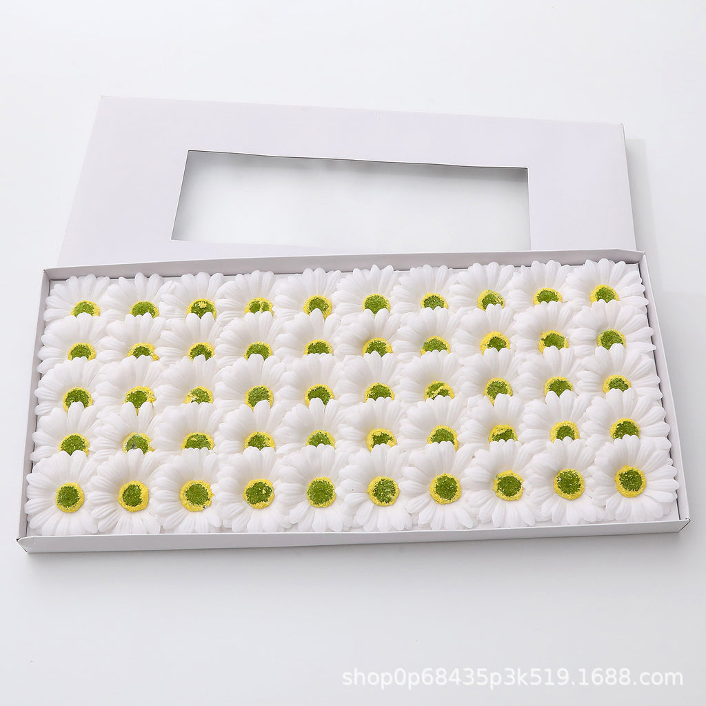 Christmas big daisy soap flower head daylight chrysanthemum bouquet gift box decoration simulation DIY material flower material wholesale