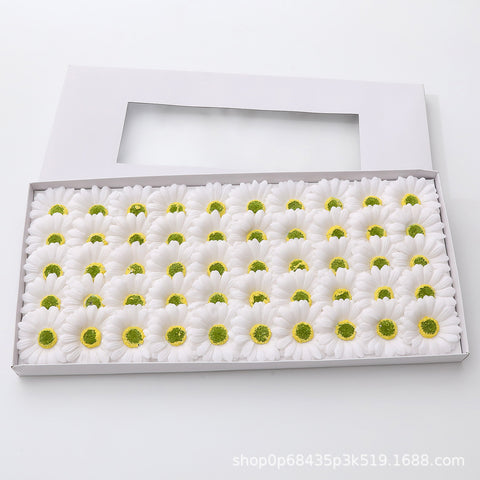 Christmas big daisy soap flower head daylight chrysanthemum bouquet gift box decoration simulation DIY material flower material wholesale