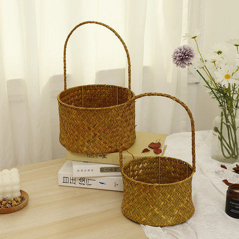 Nordic style seaweed woven basket wedding candy shop souvenir hand-held basket storage flower basket wedding must