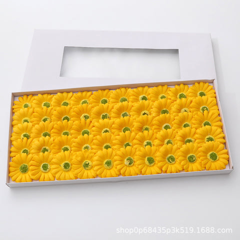 Christmas big daisy soap flower head daylight chrysanthemum bouquet gift box decoration simulation DIY material flower material wholesale