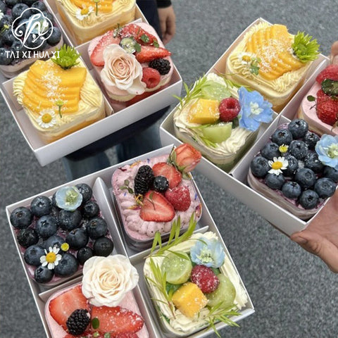 Portable Flower Cake Gift Box Transparent 6 Gongge Dessert Baking Packing Box 4 Gongge Mousse Cup Puff Cake Box