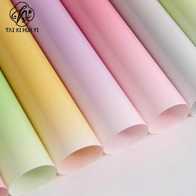 渐变色糖果琉璃防水塑料鲜花包装纸花束包装材料花店用品